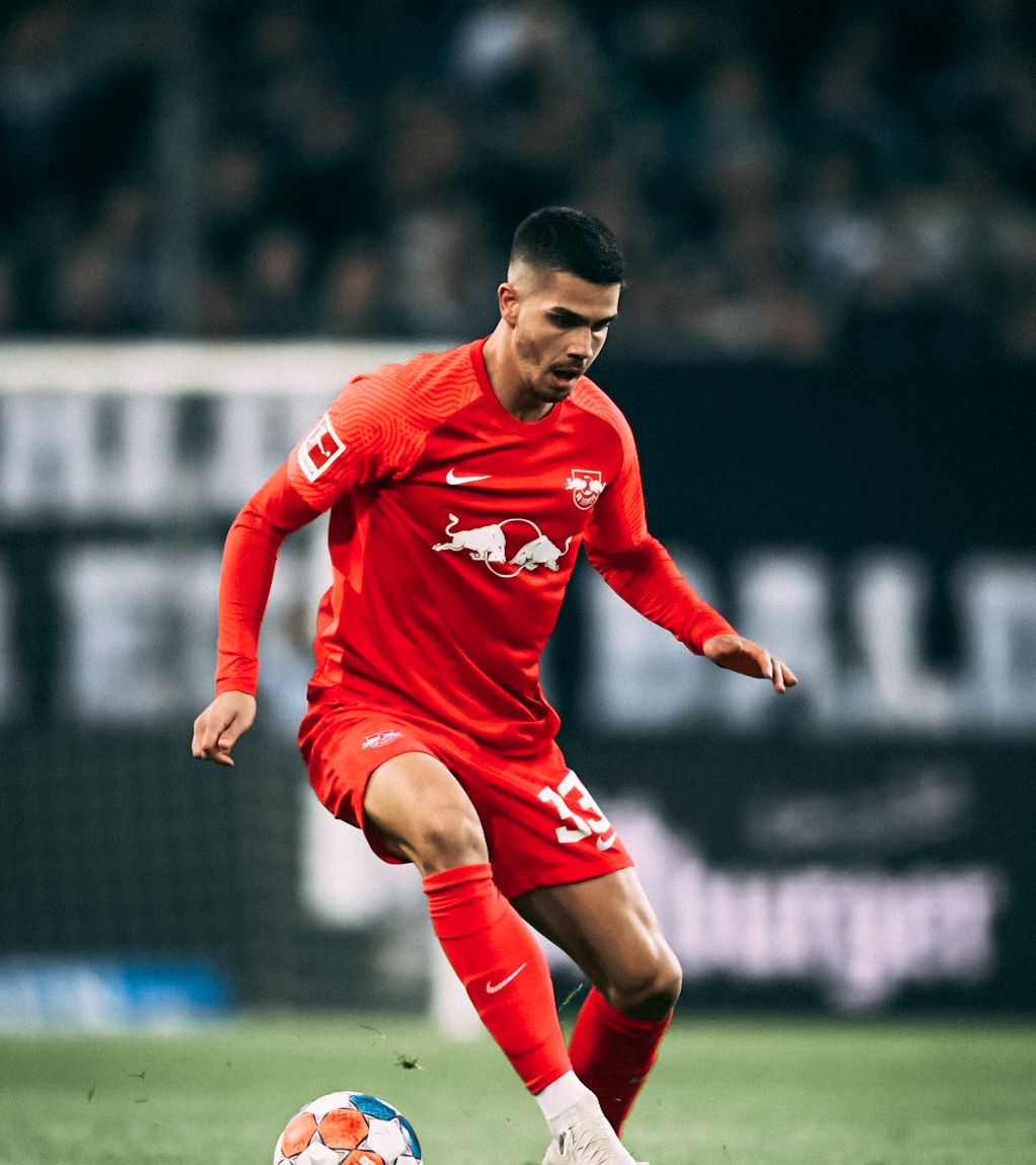 九游网页版-离谱！武汉三镇今夜迎来里程碑赛后莱比锡备战欧联，今晨纽约尼克斯备战NBA季后赛