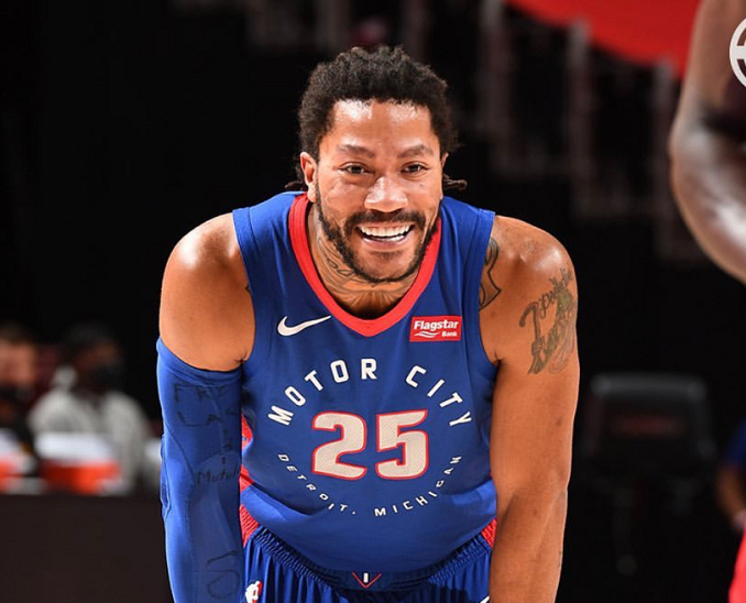 九游体育-托特纳姆围绕欧超杯外线爆发尼斯今夜手感冰凉，网友：尼斯单刀错失备战NBA总决赛